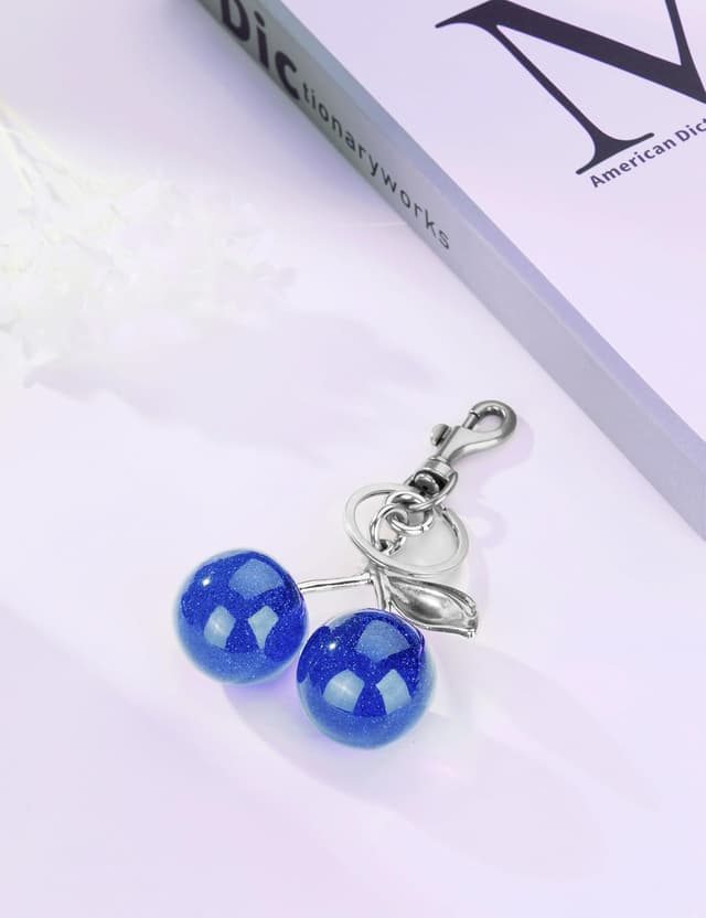 Thumbnail 3 de OVRUNS Cherry Bag Charm keychain