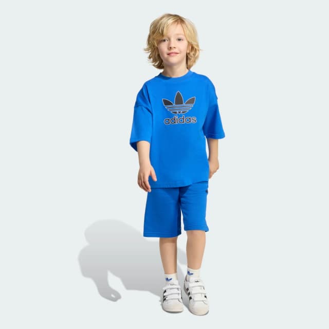 Detalle de Conjunto de camiseta corta Big Logo Execution infantil Adidas en azul