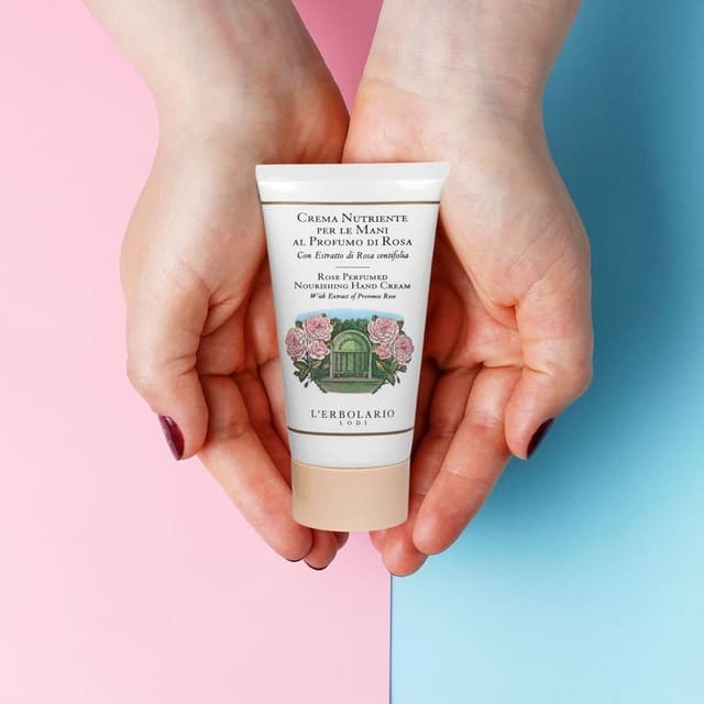 Detalle de L’Erbolario Rose — Crème mains parfumée nourrissante unisexe