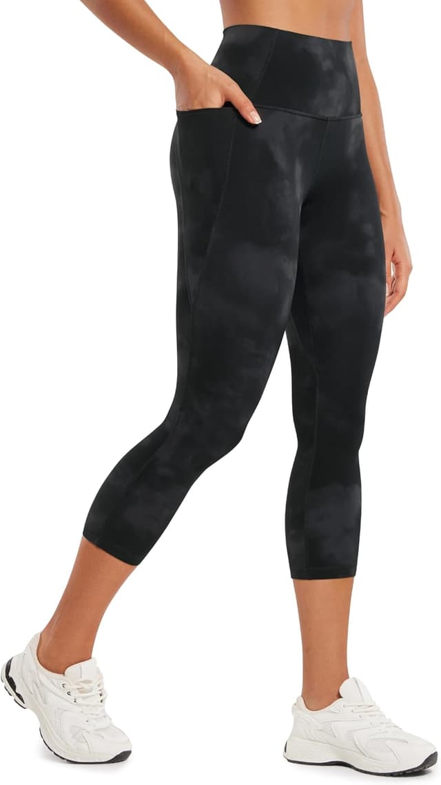 Detalle de CRZ YOGA Da Donna Butterlux pantaloni capri per allenamento yoga con tasche e vita alta (48/53 cm)