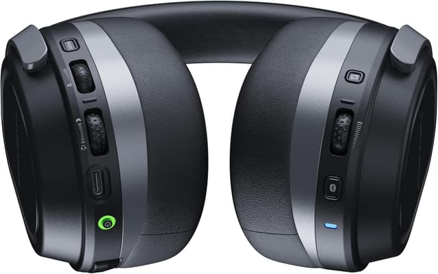 Detalle 2 de Turtle Beach Stealth 700 Black Xbox Wireless Gaming Headset (80-hour battery, Bluetooth, dual USB transmitters) for Xbox/PC/Mobile