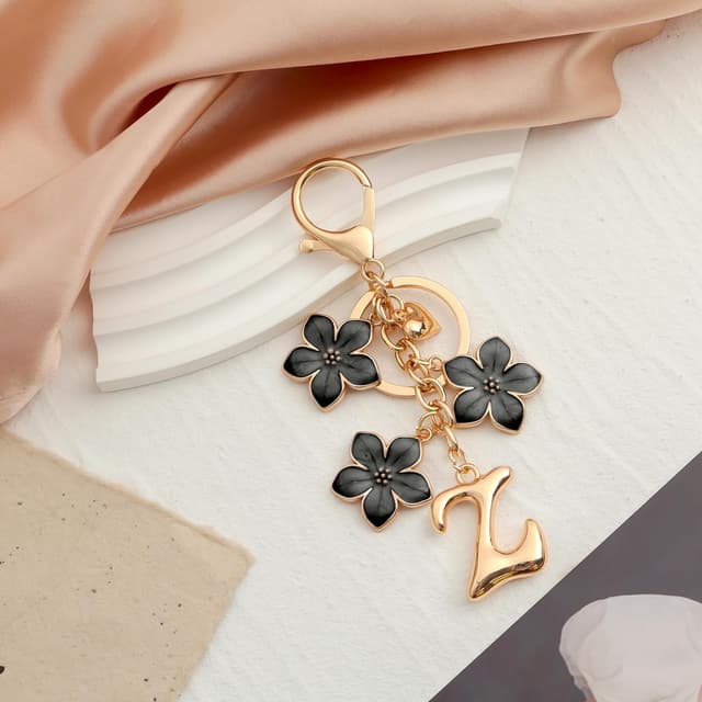 Detalle de Snylcce Bubble Initial Keychain with Graceful Flower Charms and A–Z Letter Option