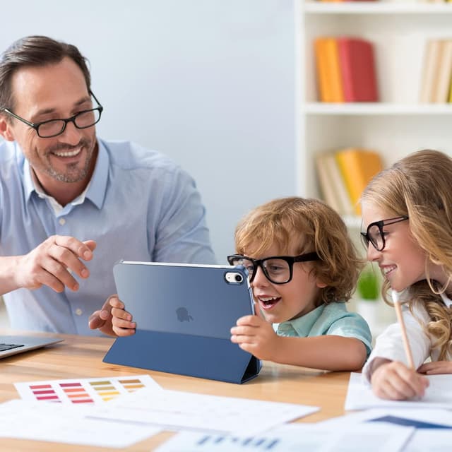 Detalle de ProCase Hülle für iPad A16 (11. Generation 2025) & iPad 10. Generation 10,9" – dünnes Hardcase Smart Cover (Navy)