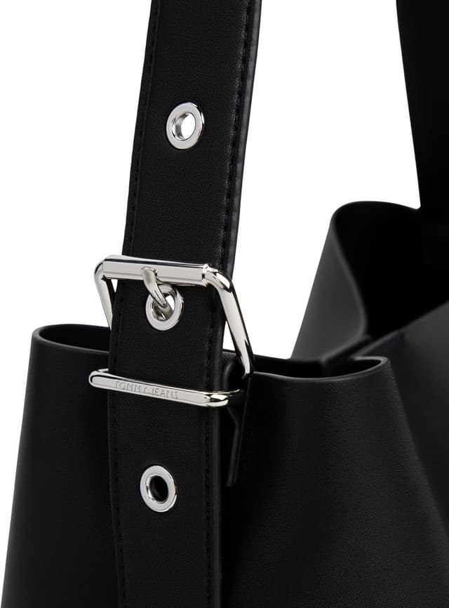 Detalle de Tommy Jeans Women’s Cool Hobo Shoulder Bag with Adjustable Strap