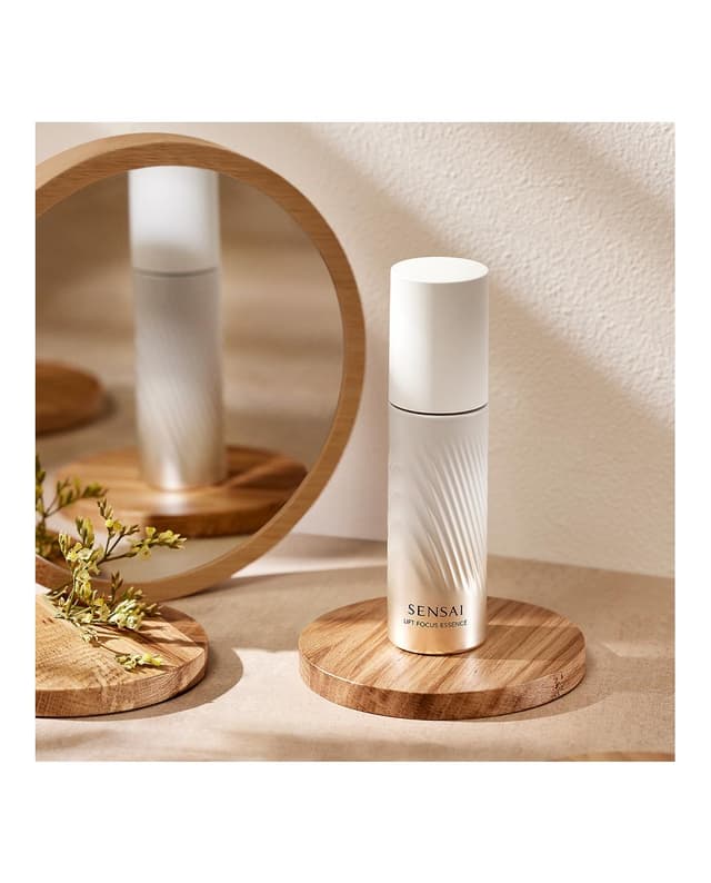 Thumbnail 3 de Sensai Esencia Lift Focus 40 ml — tratamiento facial 💄
