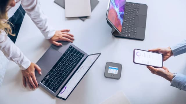 Thumbnail 11 de Netgear Nighthawk M7 Pro MR7540: mobiler WLAN-Router mit Wi‑Fi 7 und Touchscreen