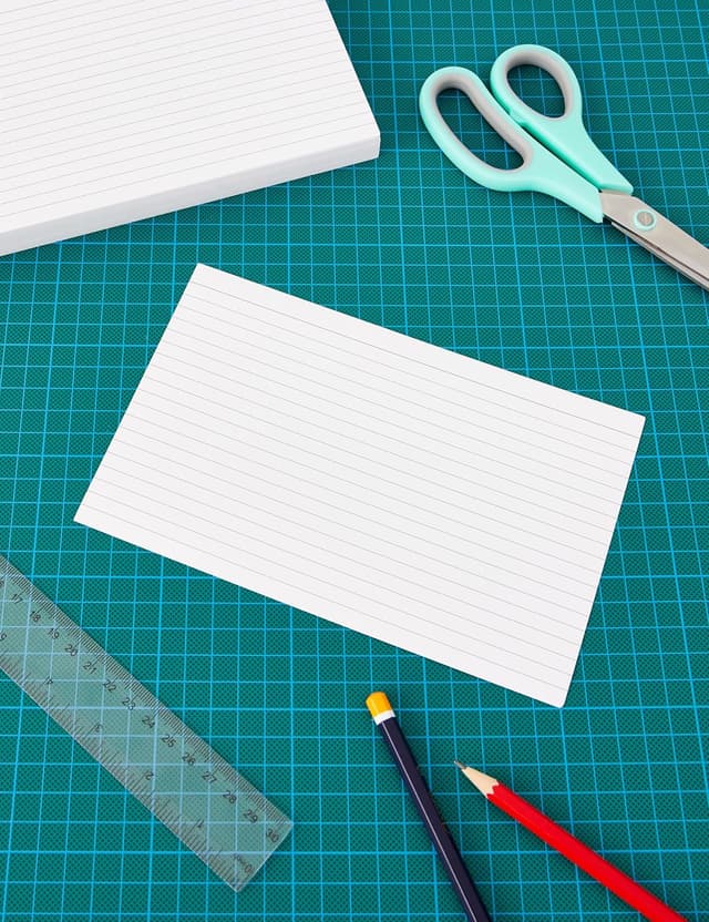 Detalle 2 de Q-Connect record card 203x127mm ruled