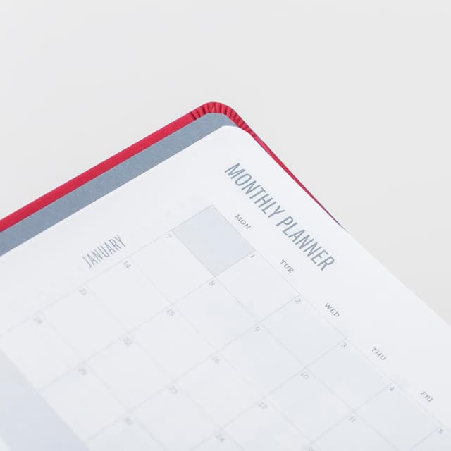 Detalle 2 de Tangible Stationery 2026 A5 Week-to-View Diary 📔