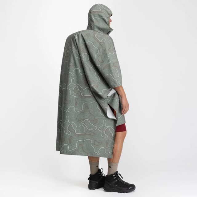 Detalle 2 de Siroko Poncho impermeable montaña Rinjani Green