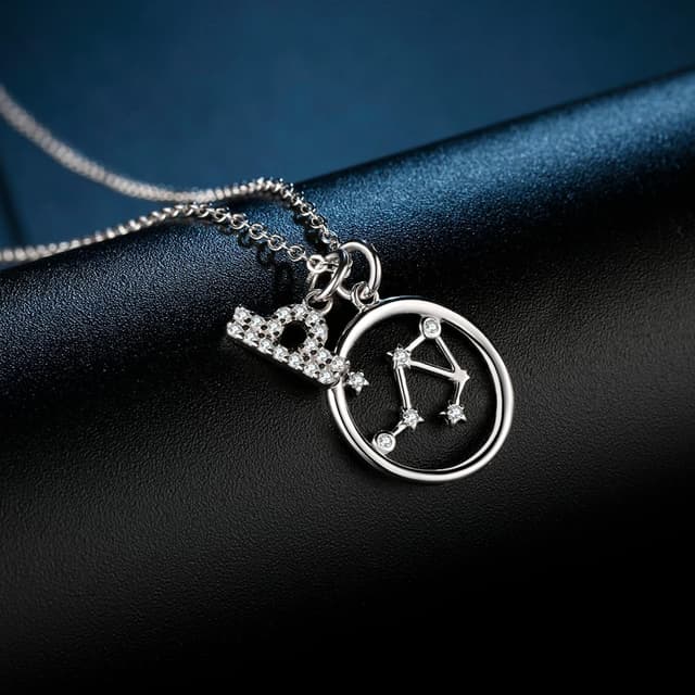 Detalle de Qings Horoscope Pendant Libra CZ Necklace