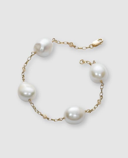 Detalle de MIO Pulsera de oro con perlas y diamantes 💍