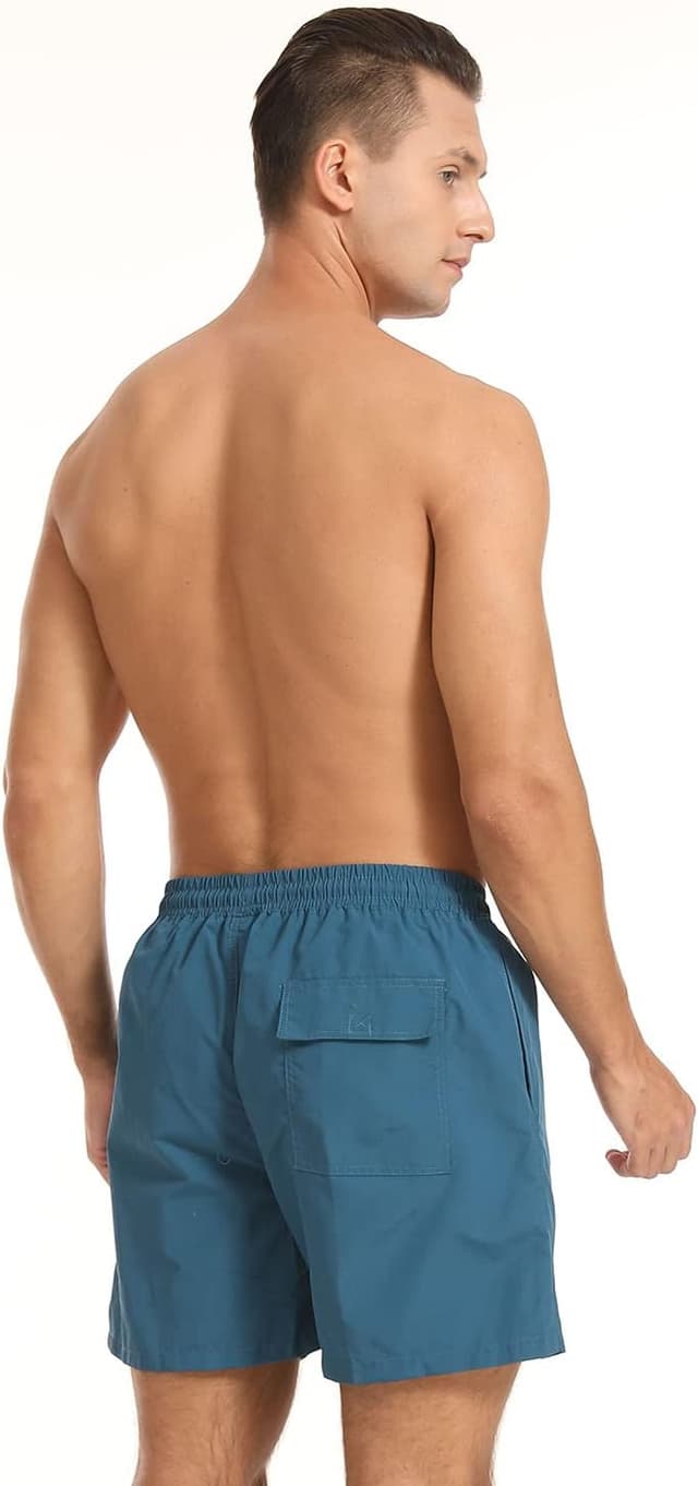Detalle de JustSun men’s waterproof quick-dry swim shorts with mesh lining and secure pockets