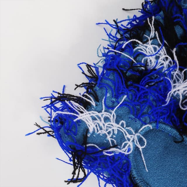 Detalle 2 de Malaxlx Distressed Balaclava knitted ski mask – windproof full-face winter warmer