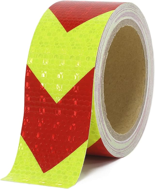 Detalle 2 de XFXIA Reflective Tape (20m x 5cm) Waterproof Self-Adhesive Safety Tape – Yellow/Black