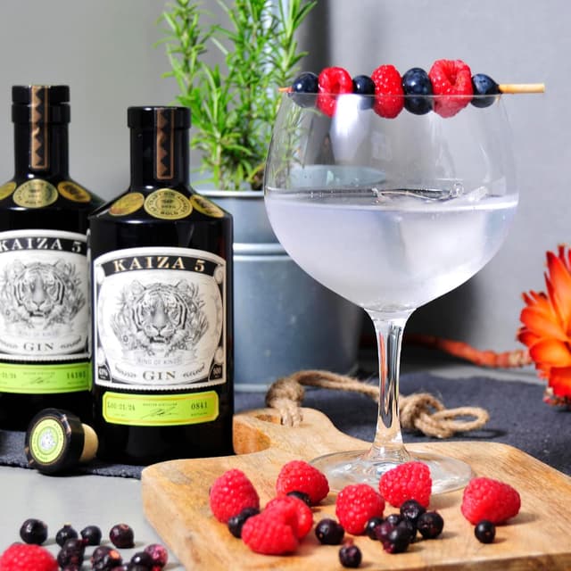 Thumbnail 6 de KAIZA 5 GIN – Ginebra galardonada sudafricana