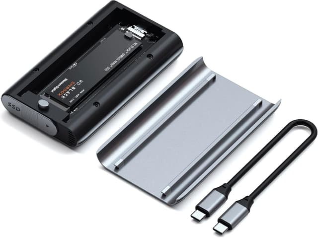 Detalle de SATECHI Custodia SSD M.2 NVMe Pro USB4 40Gbps con dissipatore termico (compatibile 2280/2260/2242/2230, SSD non incluso)