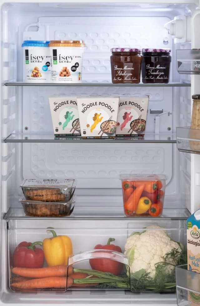 Detalle 2 de Wisberg WBTTKK55CB 126 L Tischkühlschrank