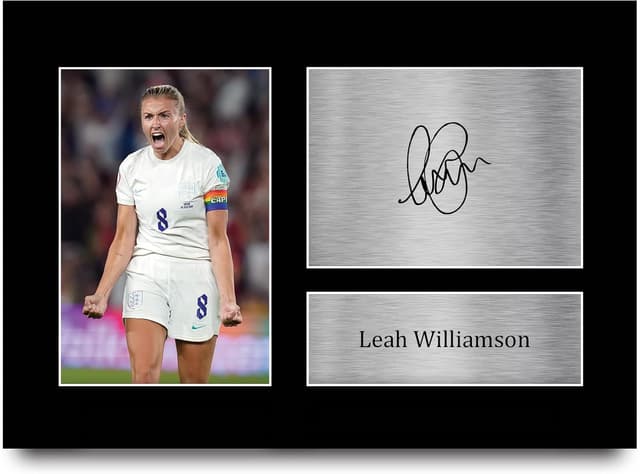 Detalle de HWC Trading Leah Williamson A4 Signed Print