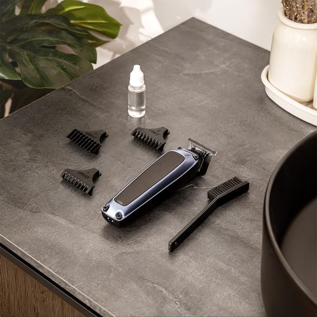 Detalle de Cecotec PrecisionCare Expert Diamond: tagliacapelli con motore brushless fino a 7.200 RPM e lame DLC