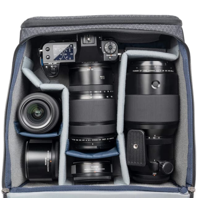 Detalle 1 de ThinkTank Stash Master L: bolso-cubo para organizar y transportar equipo de foto