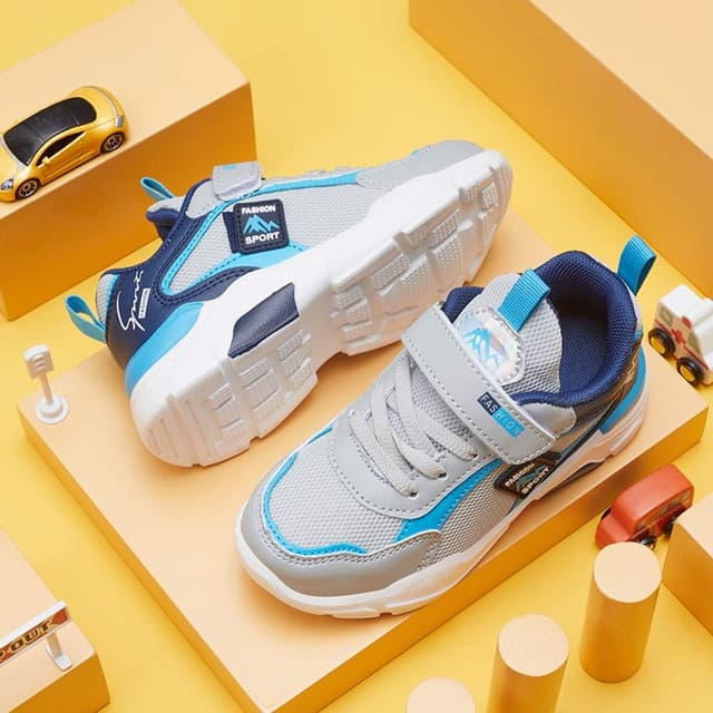 Detalle 2 de Baskets enfant unisexes respirantes avec fermeture à scratch (26 à 37) — Chaussures de sport et course confortables