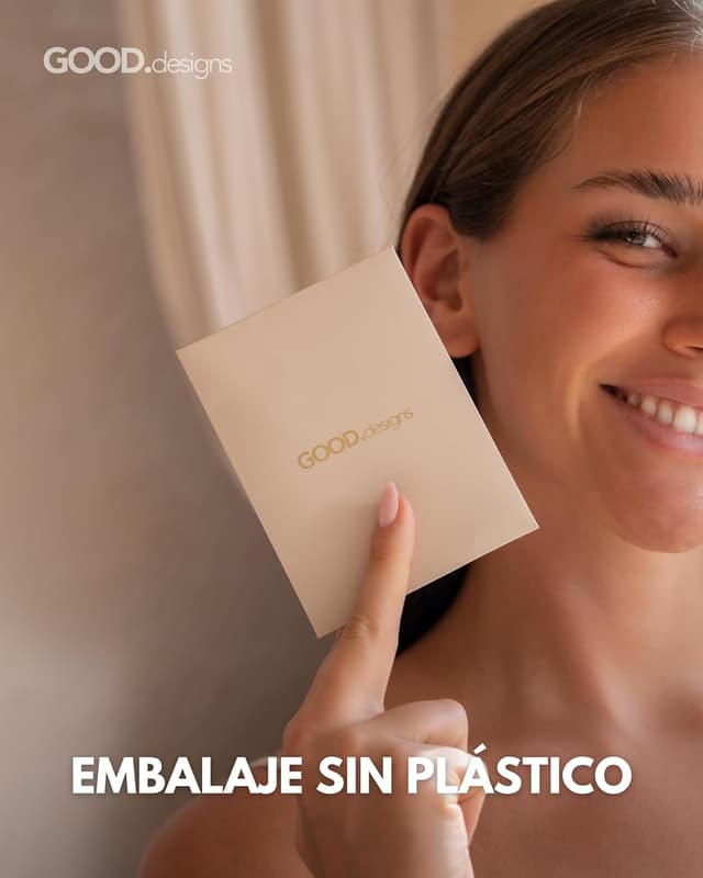 Thumbnail 5 de GD GOOD.designs Collar Letra Dorada Bubble 18K