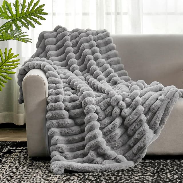 Thumbnail 4 de Cozy Bliss Faux Fur Throw Blanket 60x80 inches ๐