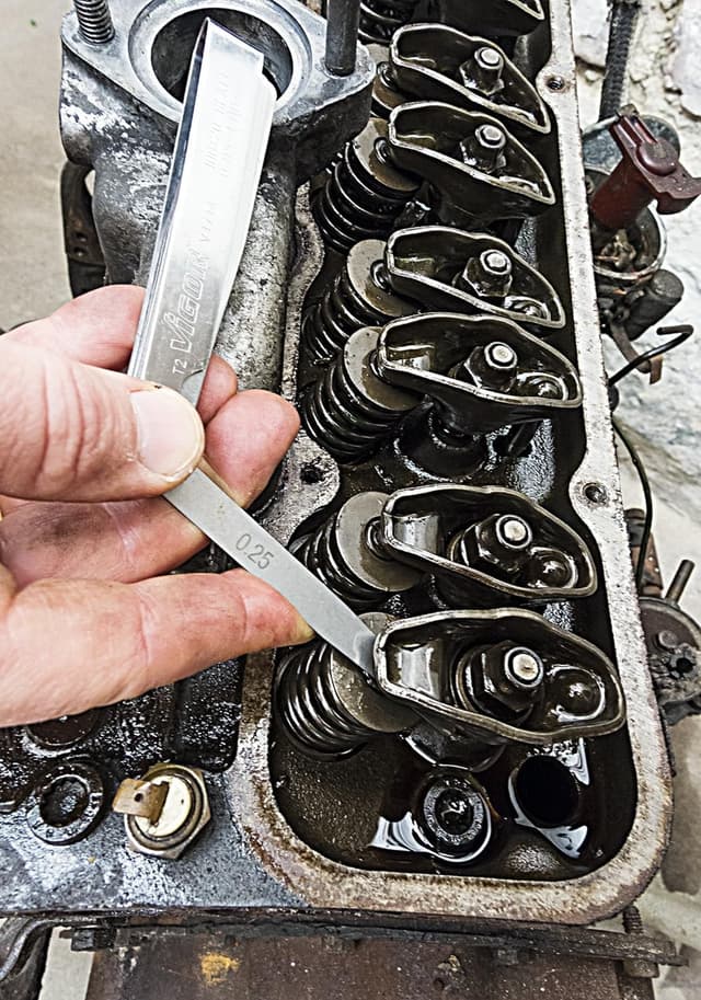 Detalle de ViGOR V1714 : jeu de jauges d’épaisseur coniques (20 lames) pour contrôler des fentes et espaces