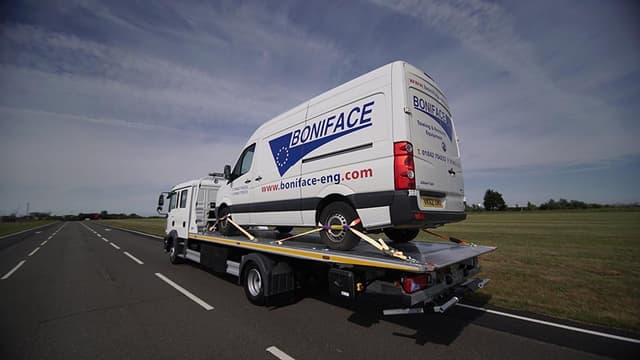 Detalle de MANDUKA cinghia di ancoraggio con cricchetto e ganci, 10 m x 5 cm (fino a 4.000 kg)