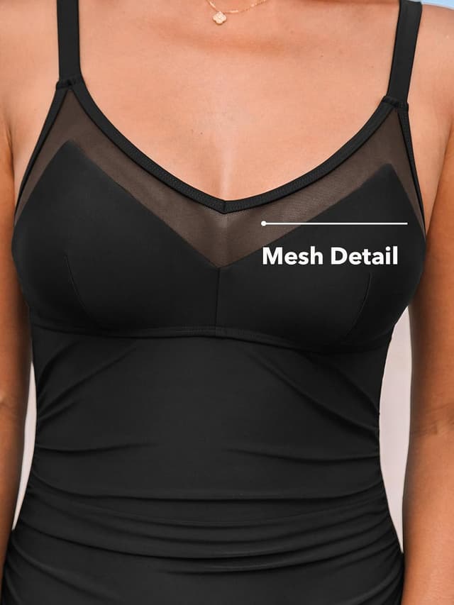 Detalle 2 de Costume da bagno intero donna CUPSHE con scollo a V sul retro, rete increspata e spalline regolabili