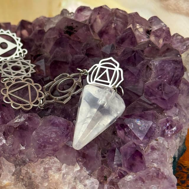 Thumbnail 4 de Simboliks Colgante chakras con Péndulo de Cuarzo