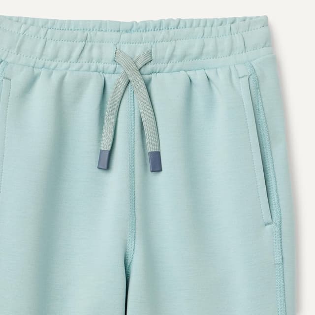 Detalle de Amazon Essentials boys’ athletic regular-fit workout jogger tracksuit bottoms with pockets