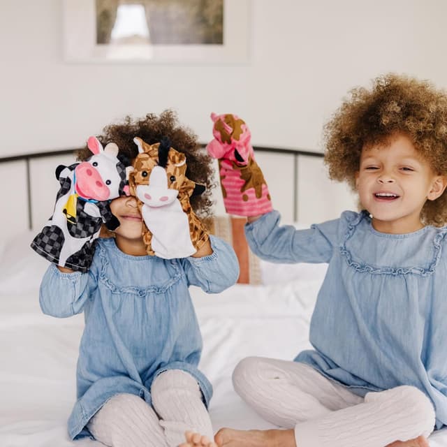 Thumbnail 1 de Melissa & Doug Farm Friends Hand Puppets Set of 4