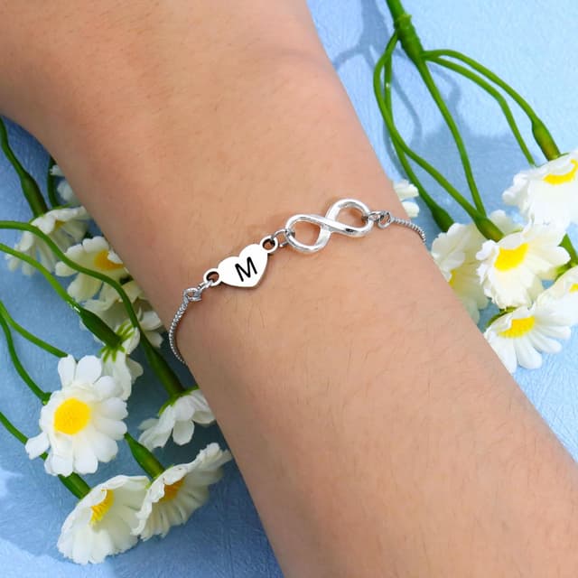 Detalle de HEYEJET Unendlichkeit-Liebe Armband mit Kristall – Silberfarbenes Tennisarmband zum Geburtstag