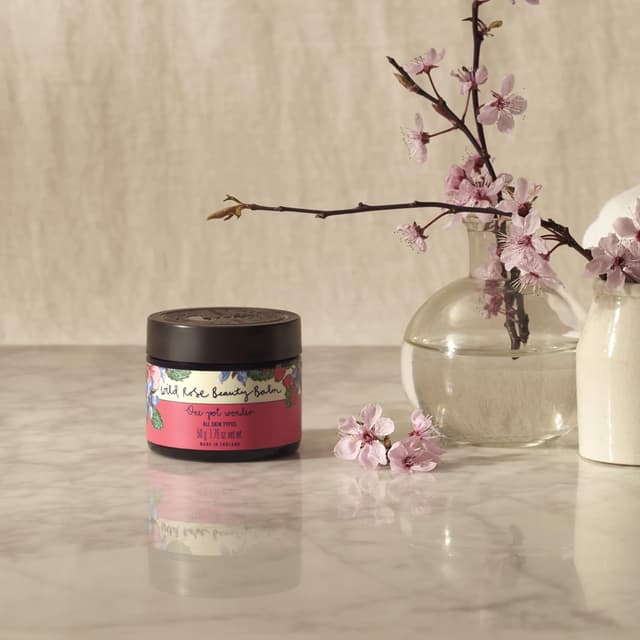 Detalle 1 de Neal's Yard Wild Rose Beauty Balm