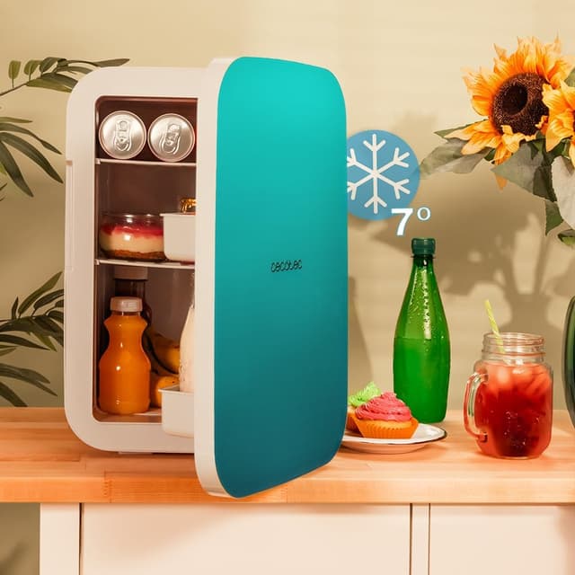 Detalle 2 de Cecotec Frigorifero Piccolo Bolero MiniCooling 10L Bahamas Rosa (12/220V) con freddo e caldo