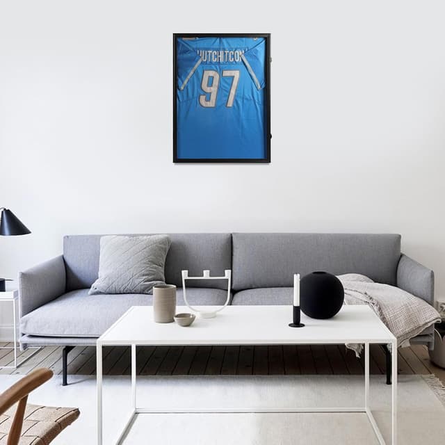 Detalle 2 de IHEIPYE Jersey Frame Display Case (Black, Lockable, Large) with UV-Protective Acrylic and Hangers