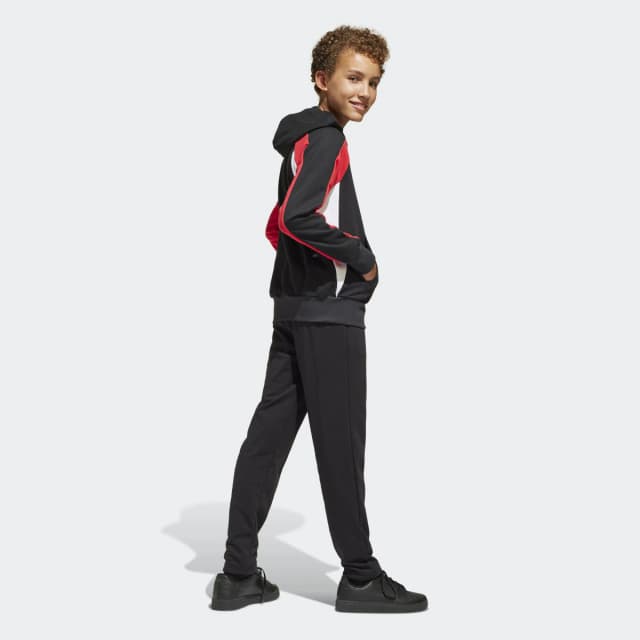 Detalle 2 de Adidas Chándal Seasonal Essentials niños