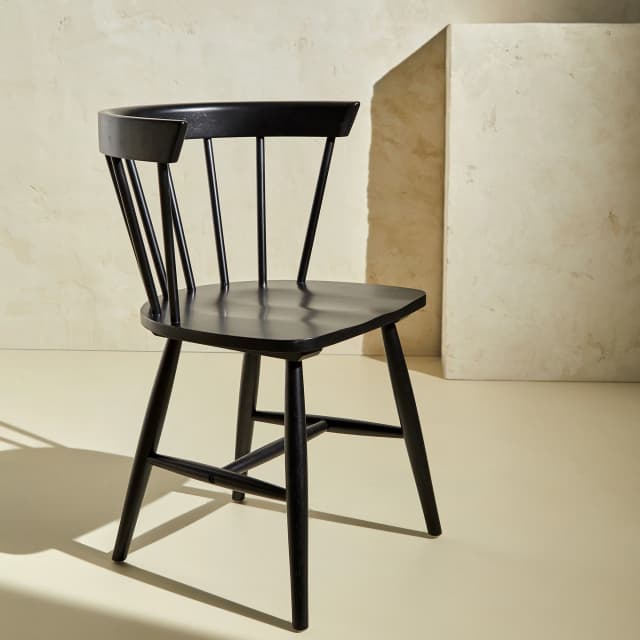 Detalle de El Corte Inglés Room Nika — Silla de cocina de roble