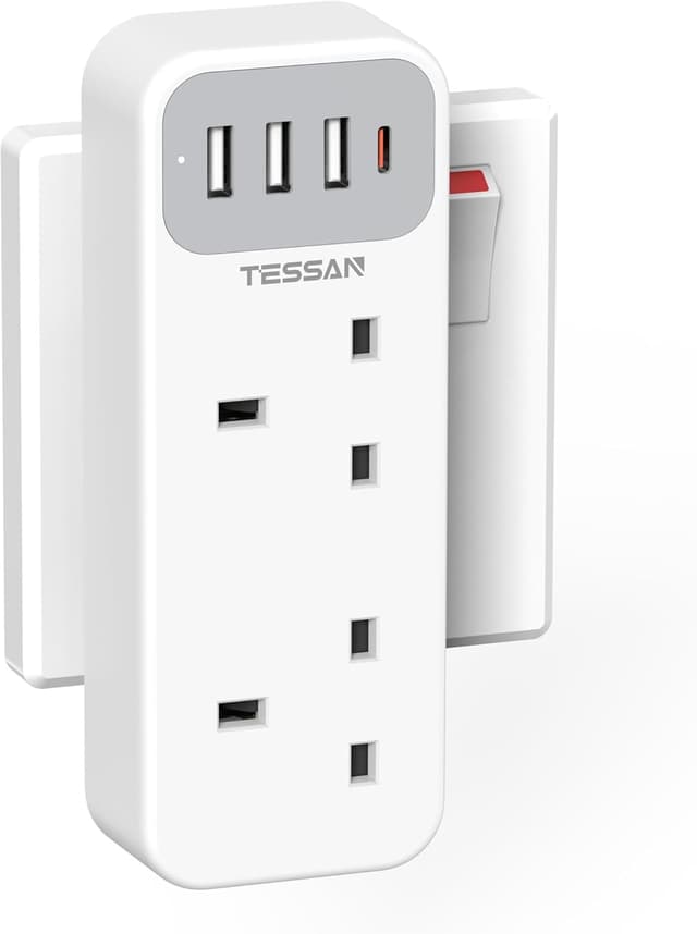 Detalle de TESSAN Plug Adapter 13A with 3 USB-A & 1 USB-C 🔌