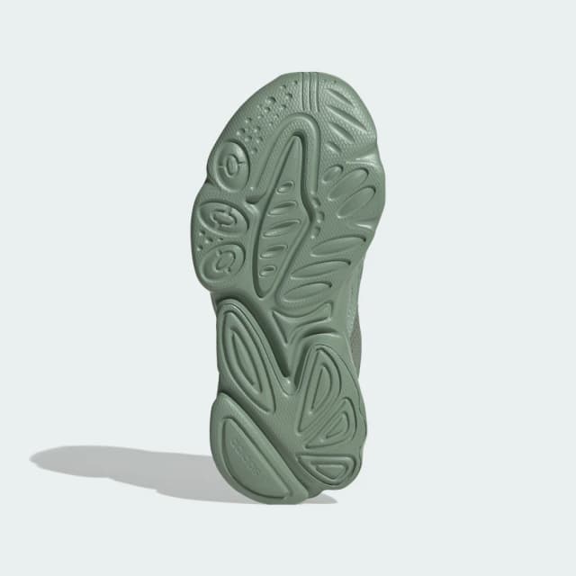 Detalle de Adidas Zapatilla OZWEEGO para niños en color verde