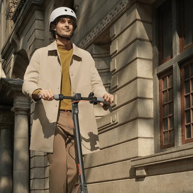 Detalle de Xiaomi Electric Scooter 5 Max 400 W, 10" Negro 🛴