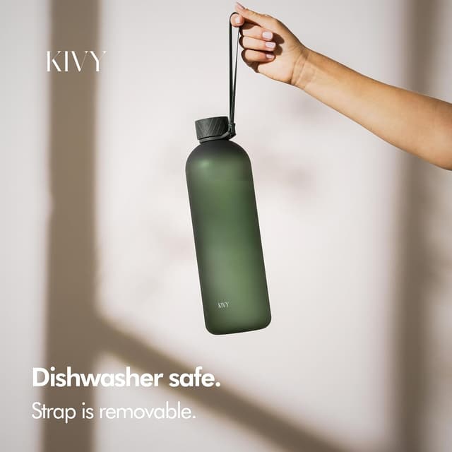 Detalle de KIVY 50oz Large Water Bottle (Lightweight & Shatterproof) — Green, 1.5 Liter, Screw Top