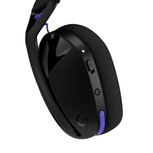 Detalle de Logitech 321 LightSpeed auriculares gaming inalámbricos
