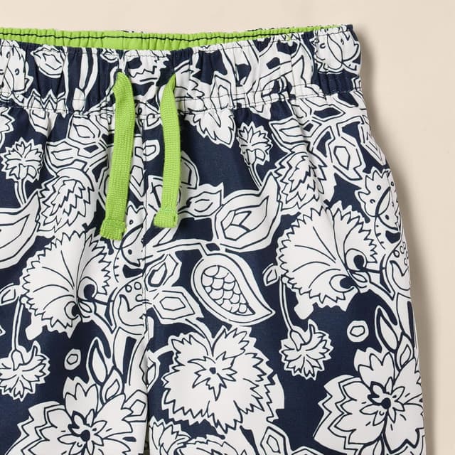 Detalle 2 de Amazon Essentials Shorts da bagno ad asciugatura rapida per bambini e ragazzi