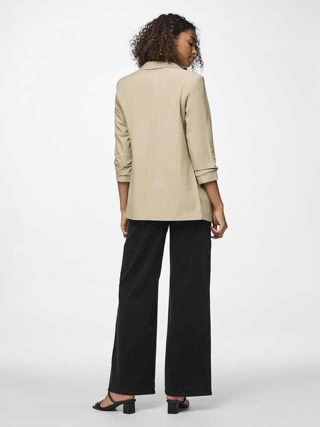 Detalle de PIECES Damenblazer PCBOSELLA mit 3/4-Ärmeln und leichtem Stoff