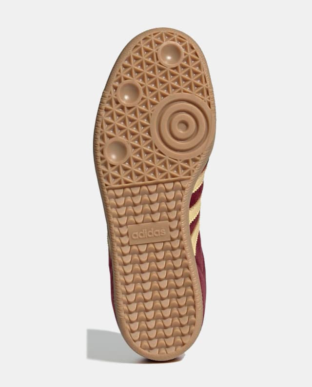 Detalle 2 de adidas Samba para mujer: un clásico de adidas para el día a día