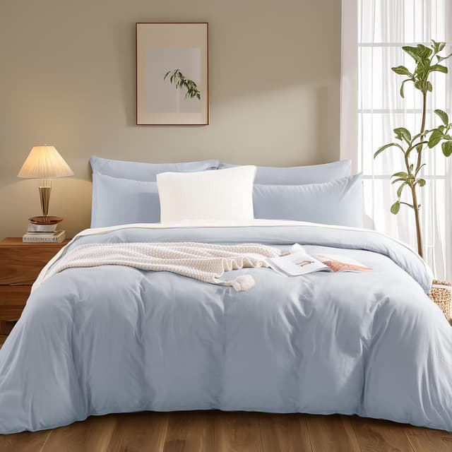 Detalle de NEXHOME PRO Queen Washed Cotton Duvet Cover Set (Cornflower Blue) — Organic & Linen-Like Texture, 3-Piece