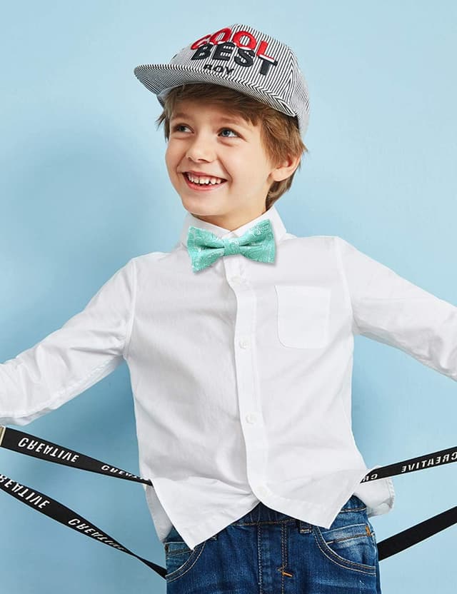 Detalle de Alizeal Banded Adjustable Length Pre-tied Boy’s Bow Tie (Birthday Party & more)
