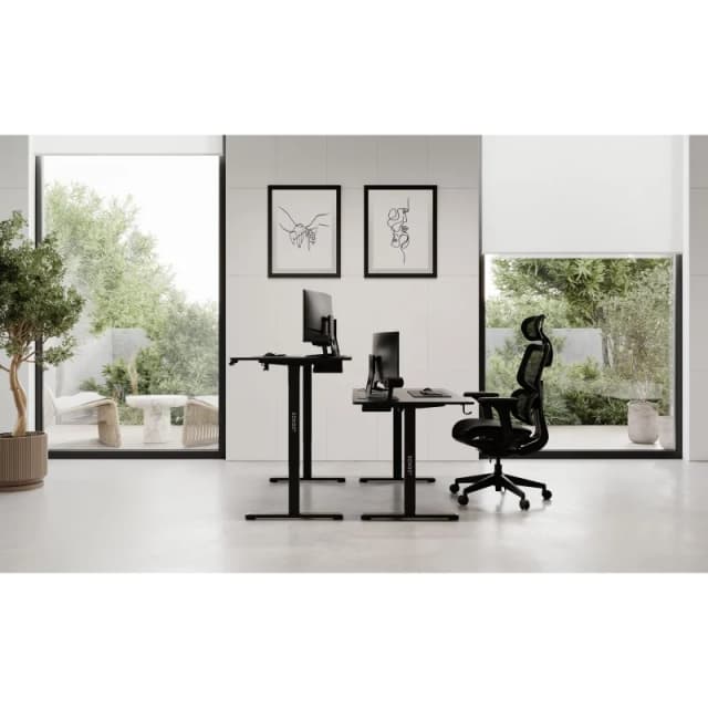 Detalle de sense7 NOJO escritorio regulable eléctrico con motor 140x70 negro